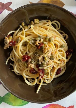 Foto di Spaghetti alla “mediterranea”