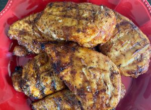 Una foto de Pollo con salsa BBQ