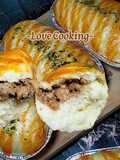 Black Pepper Chicken Bun