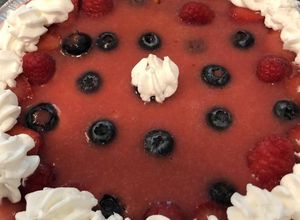 Una foto de Cheesecake de frutos rojos con base de avena❤️❤️❤️❤️❤️