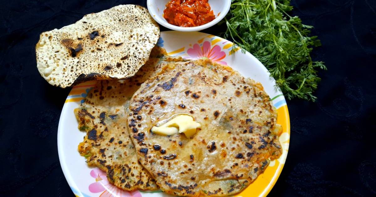 Aloo paratha Recipe by Dolly Kachhwani - Cookpad