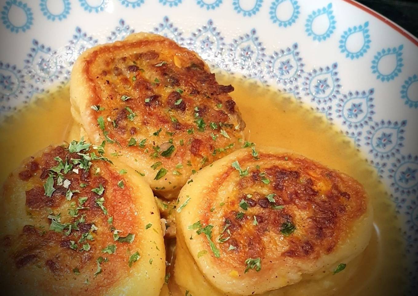 Fleischschnacka (escargots de pâte à nouille à la viande)