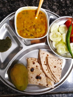 A picture of Quick Fix dinner Dal Roti.