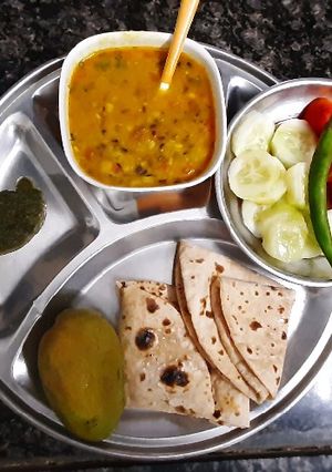 A picture of Quick Fix dinner Dal Roti.