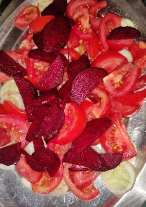 सलाद (salad recipe in Hindi) रेसिपी मुख्य फोटो