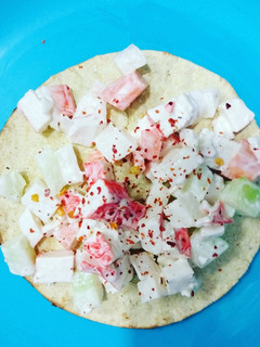 Una foto de Ensalada de Surimi con pepino, jícama y zanahoria