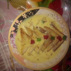 A picture of Shahi tukry.