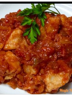 Una foto de Bacalao con tomate