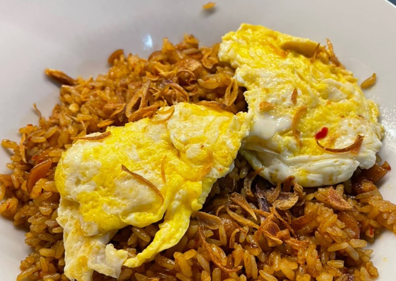 Nasi Goreng Sosis + Ebi (Rasa kayak abang-abang jualan)