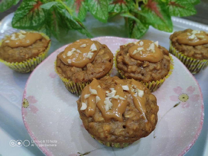Cara Simple Membikin Resep  Peanut Butter Banana Oatmeal Muffins yang Bikin Ngiler, Sempurna