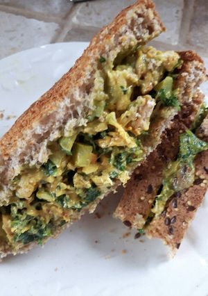 A picture of New age chicken salad.
