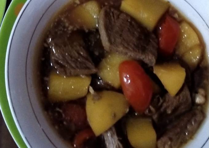 Semur daging simple