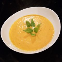 A picture of Thai Carrot Soup.