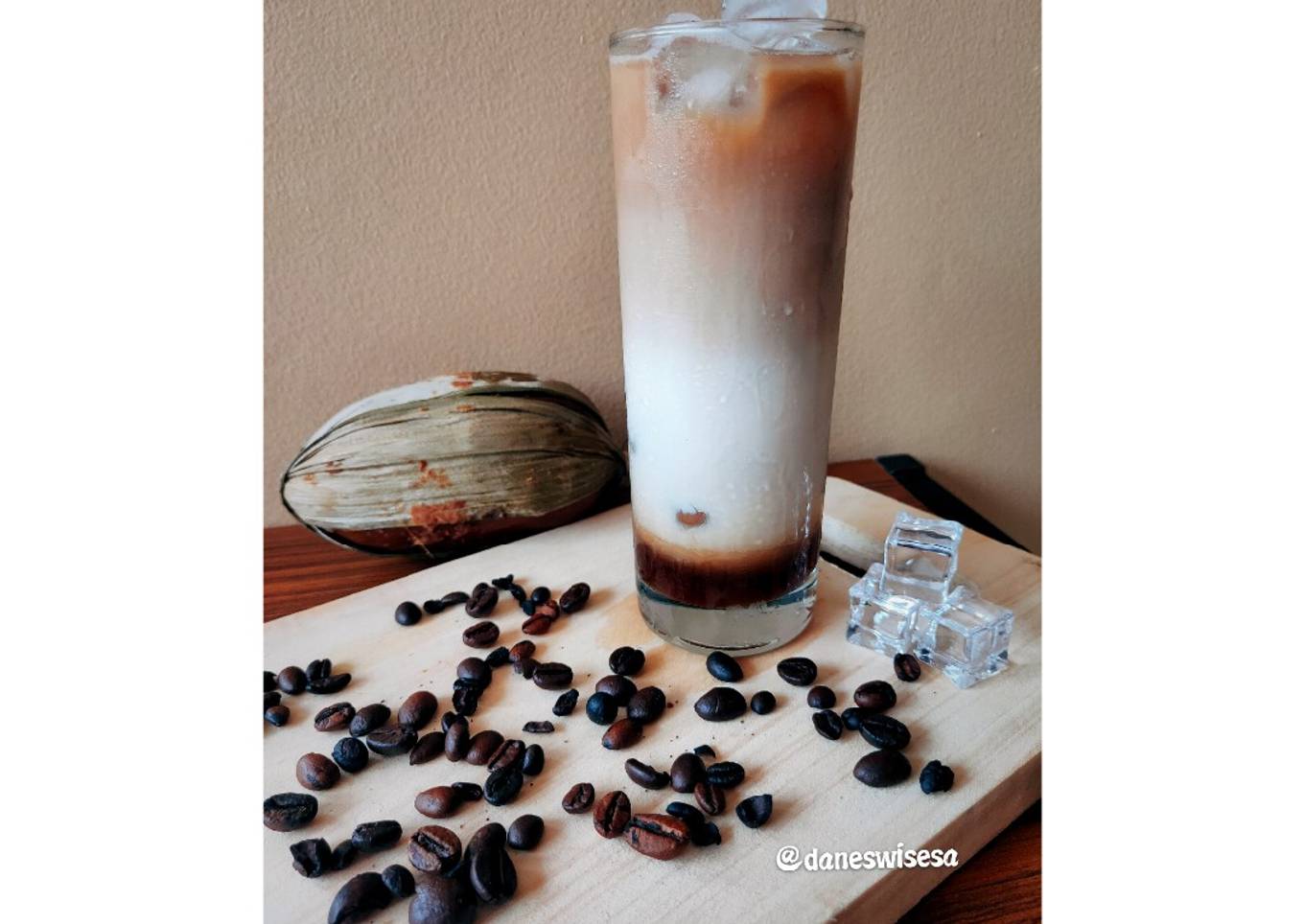 Es Kopi Susu Gula Aren