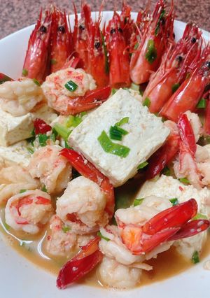 蝦仁豆腐煲 的食譜成品照片