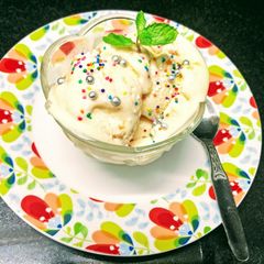 A picture of Orange Marmalade Icecream.