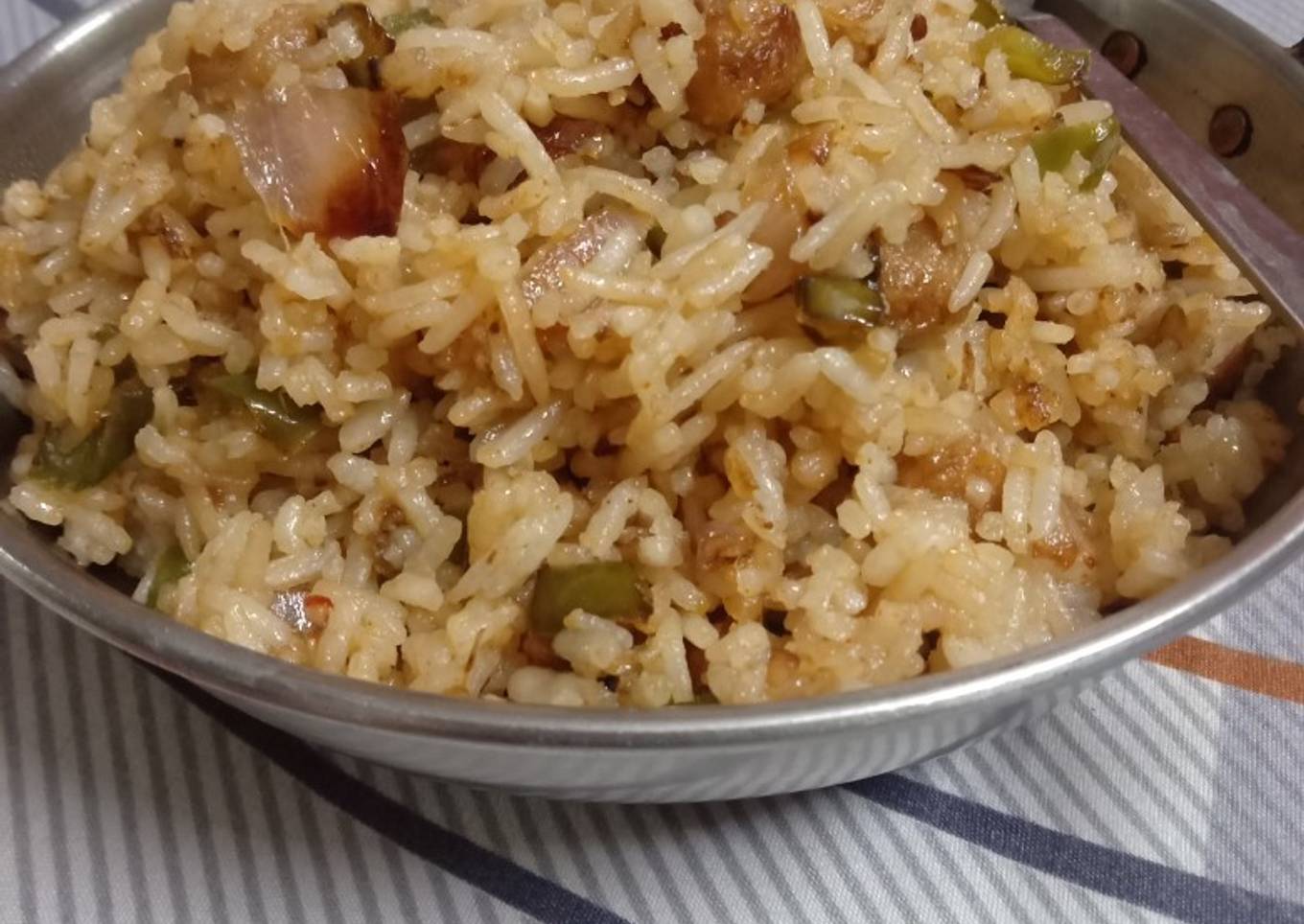 Chienese fried rice with soya chunks