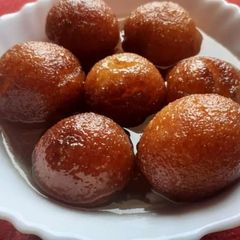 Suji Gulabjamun A picture of Suji Gulabjamun.