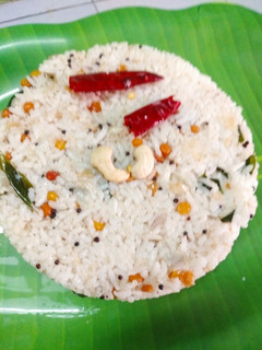 கார்லிக் பெப்பர் ரைஸ் (Garlic pepper rice recipe in tamil) செய்முறை முக்கிய புகைப்படம்