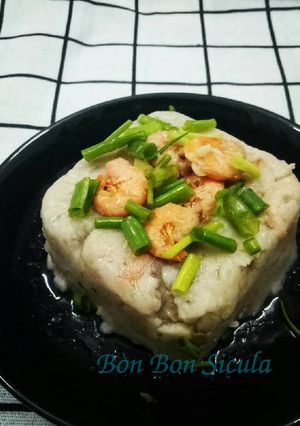 Hình của món Bánh Khoai môn Tôm Thịt kiểu Hoa.