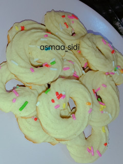 A picture of Homemade cookies.
