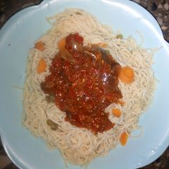 A picture of Spaghetti with Peppery Onions sauce.