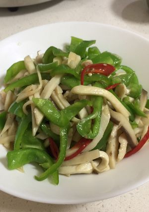 杏鮑菇青椒快炒 的食譜成品照片
