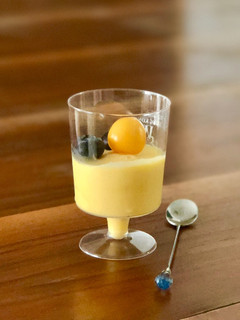 A picture of Frozen mango yoghurt 🥭🍦.