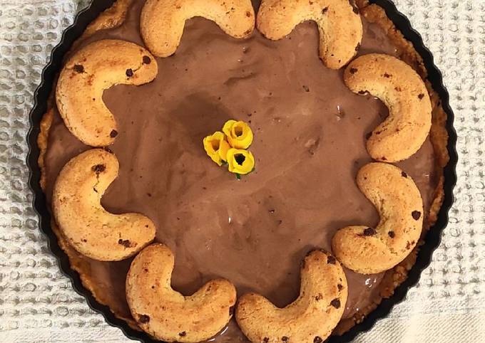 Crostata senza cottura con gelato al cioccolato