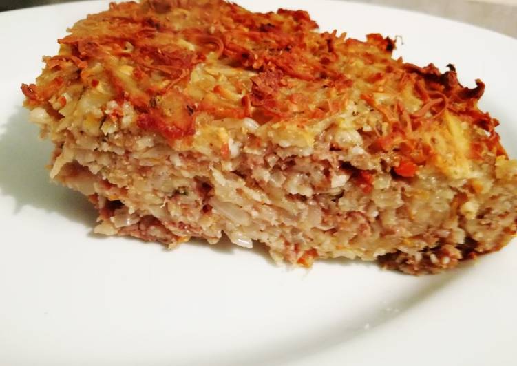 Pastel de carne con papá rallada