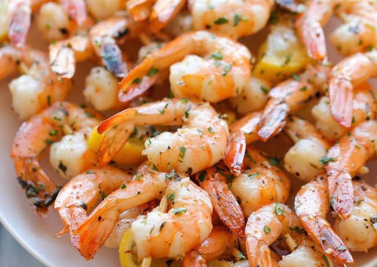 Recipe of Quick Lemon Garlic Grilled Shrimp Skewers