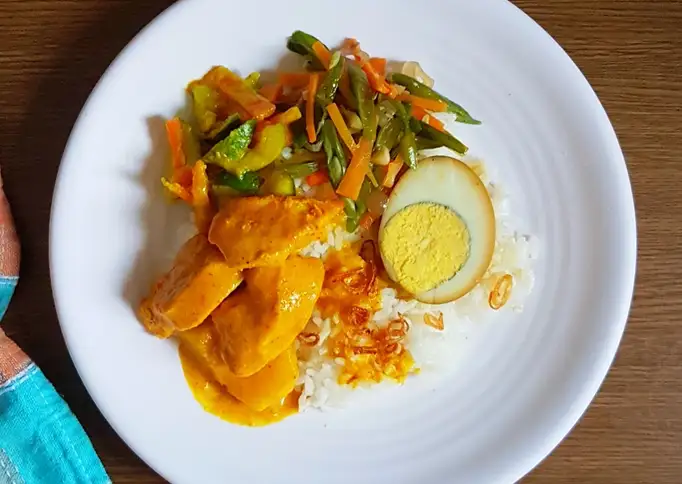 Nasi Kari Pontianak