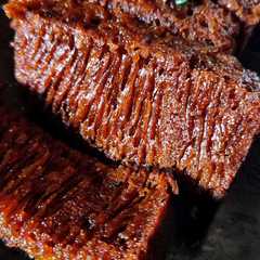 A picture of Bolu karamel aka sarang semut anti gagal tanpa oven.
