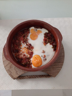 Una foto de Huevos a la flamenca, o, a la andaluza