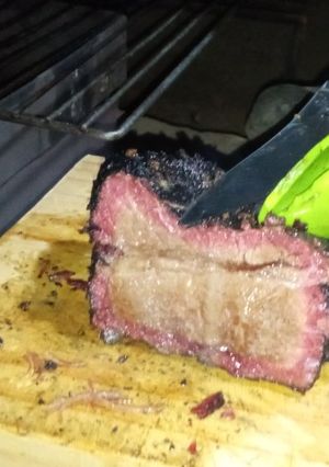 Una foto de Tapapecho al ahumador