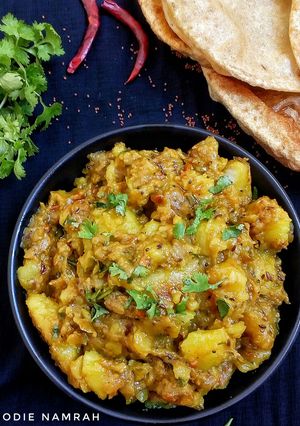 A picture of Batatyachi bhaji.