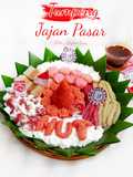 Tumpeng Jajan Pasar Merah Putih HUT Clover
