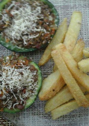 Una foto de Zapatitos rellenos con papas crocantes
