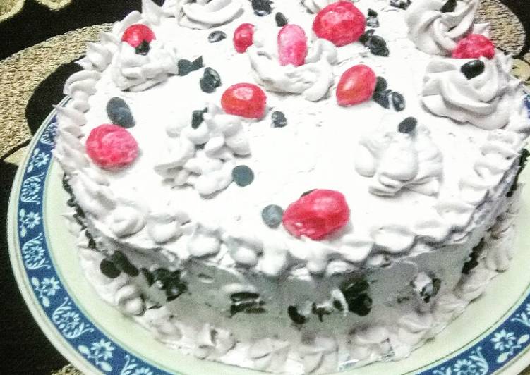 Choco chips cake