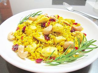 薑黃迷迭香雞丁炒飯