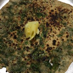 Palak Paratha A picture of Palak Paratha.