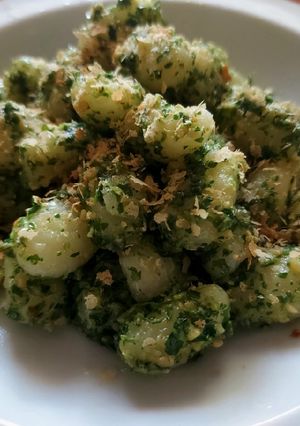 Petrezselyempestós gnocchi recept fotója