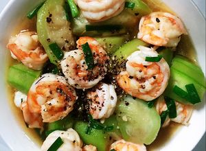 Hình của món Mướp xào tôm.