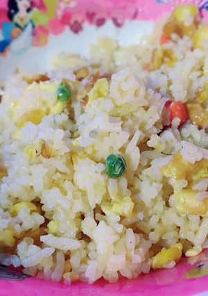 รูปของ ข้าวผัดเนยใส่ไข่
