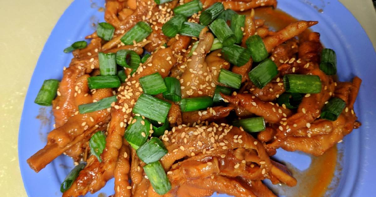 korean-chicken-feet-dish