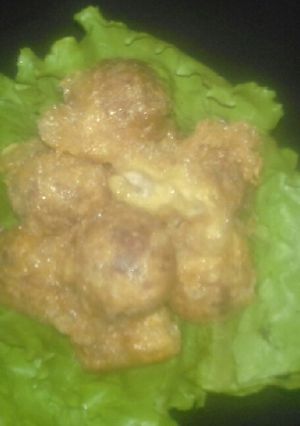 A picture of Fish Boll.