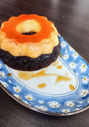 Una foto de Torta quesillo/ chocoflan/ torta imposible / torta invertida