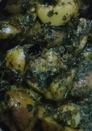 A picture of Meethi aloo.
