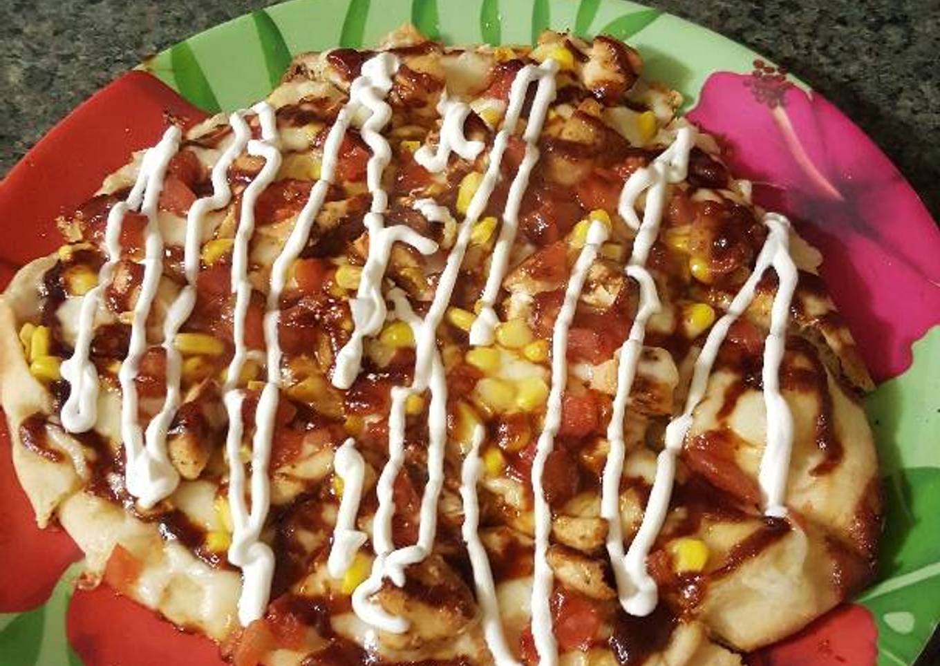 Chicken & bbq flatbread pizza