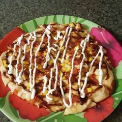 A picture of Chicken & bbq flatbread pizza.